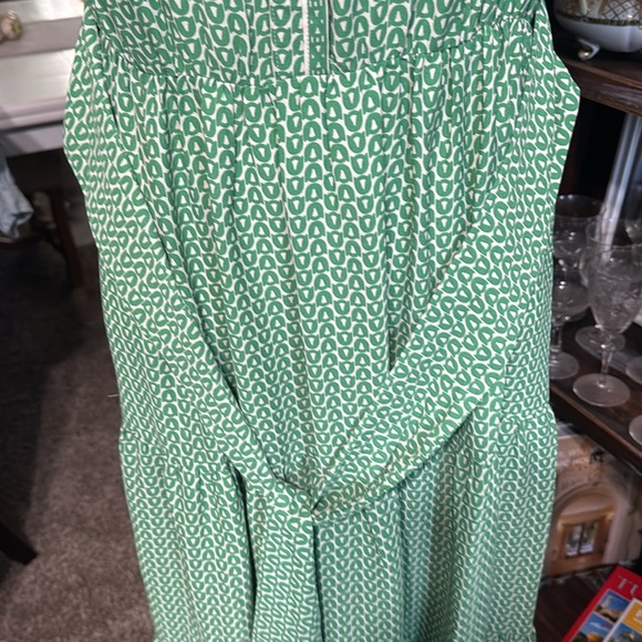 Brand new size L . - Picture 3 of 7